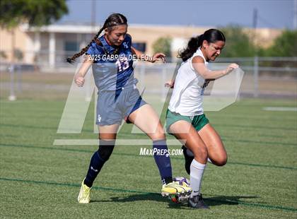 Thumbnail 2 in Smithson Valley vs. Harlingen South (UIL Regional IV 5A D1 Soccer Semifinals) photogallery.