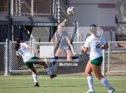 Thumbnail 1 in Smithson Valley vs. Harlingen South (UIL Regional IV 5A D1 Soccer Semifinals) photogallery.