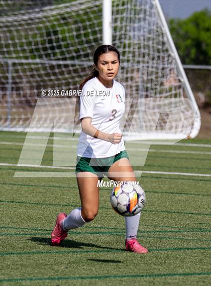 Thumbnail 3 in Smithson Valley vs. Harlingen South (UIL Regional IV 5A D1 Soccer Semifinals) photogallery.