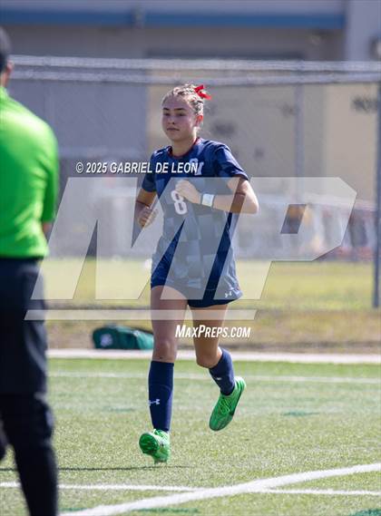 Thumbnail 2 in Smithson Valley vs. Harlingen South (UIL Regional IV 5A D1 Soccer Semifinals) photogallery.