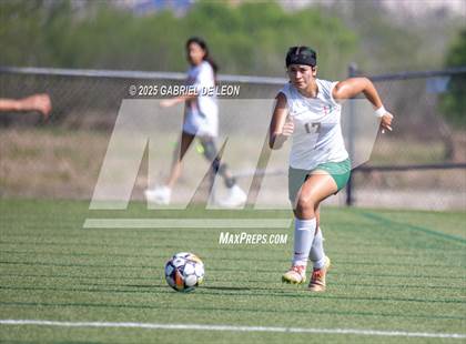 Thumbnail 3 in Smithson Valley vs. Harlingen South (UIL Regional IV 5A D1 Soccer Semifinals) photogallery.