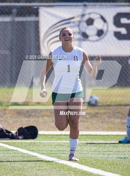 Thumbnail 3 in Smithson Valley vs. Harlingen South (UIL Regional IV 5A D1 Soccer Semifinals) photogallery.