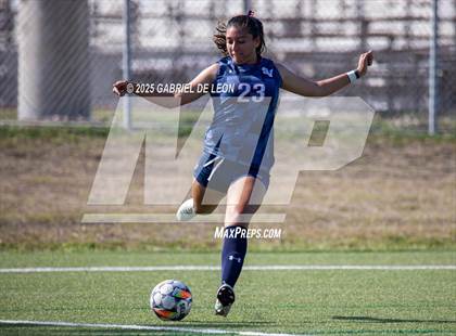 Thumbnail 3 in Smithson Valley vs. Harlingen South (UIL Regional IV 5A D1 Soccer Semifinals) photogallery.