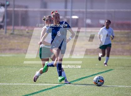 Thumbnail 3 in Smithson Valley vs. Harlingen South (UIL Regional IV 5A D1 Soccer Semifinals) photogallery.