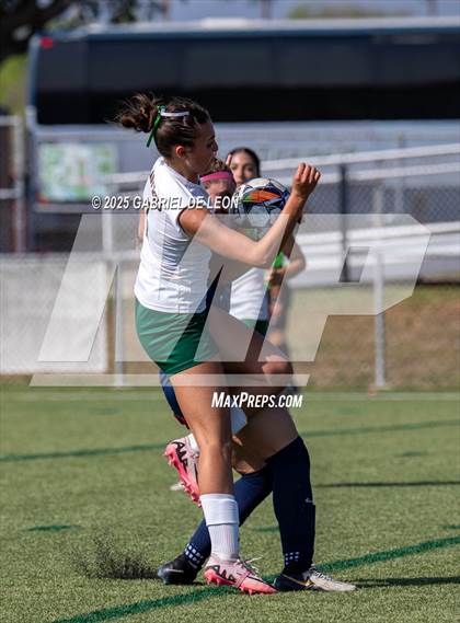 Thumbnail 1 in Smithson Valley vs. Harlingen South (UIL Regional IV 5A D1 Soccer Semifinals) photogallery.