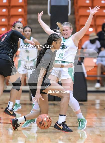 Thumbnail 3 in South Grand Prairie vs. Southlake Carroll (UIL Basketball 6A Area) photogallery.