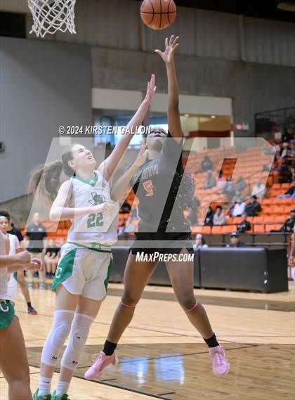 Thumbnail 1 in South Grand Prairie vs. Southlake Carroll (UIL Basketball 6A Area) photogallery.