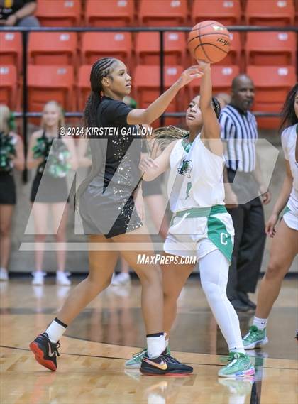 Thumbnail 1 in South Grand Prairie vs. Southlake Carroll (UIL Basketball 6A Area) photogallery.
