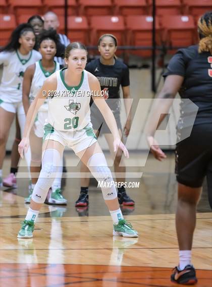 Thumbnail 3 in South Grand Prairie vs. Southlake Carroll (UIL Basketball 6A Area) photogallery.