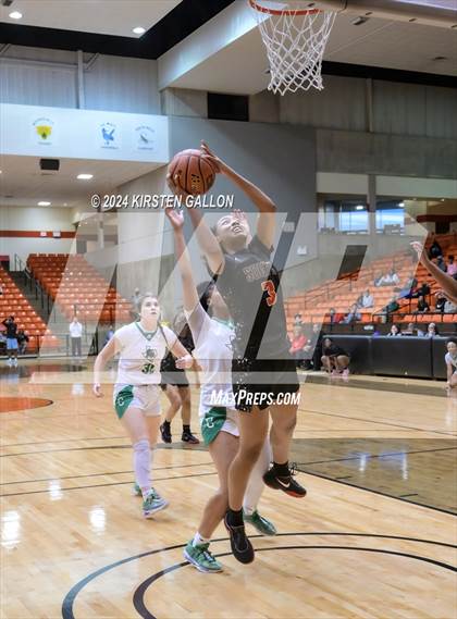 Thumbnail 1 in South Grand Prairie vs. Southlake Carroll (UIL Basketball 6A Area) photogallery.