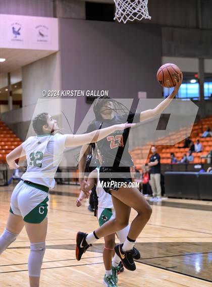 Thumbnail 1 in South Grand Prairie vs. Southlake Carroll (UIL Basketball 6A Area) photogallery.