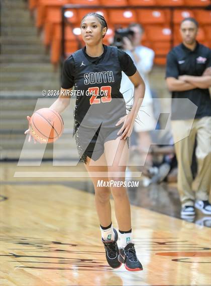 Thumbnail 2 in South Grand Prairie vs. Southlake Carroll (UIL Basketball 6A Area) photogallery.