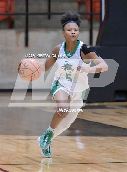 Thumbnail 2 in South Grand Prairie vs. Southlake Carroll (UIL Basketball 6A Area) photogallery.