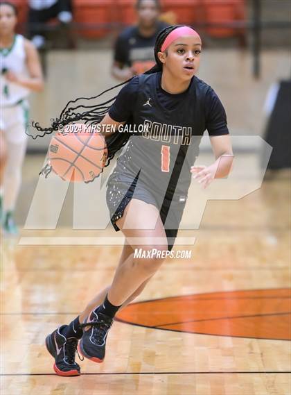 Thumbnail 3 in South Grand Prairie vs. Southlake Carroll (UIL Basketball 6A Area) photogallery.