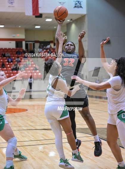 Thumbnail 2 in South Grand Prairie vs. Southlake Carroll (UIL Basketball 6A Area) photogallery.