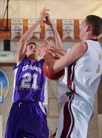 Thumbnail 3 in Alemany vs Spanish Springs (MaxPreps Holiday Classic) photogallery.