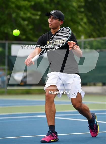 Thumbnail 1 in District 9AA Individual Tournament 2nd round photogallery.
