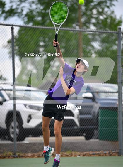 Thumbnail 3 in District 9AA Individual Tournament 2nd round photogallery.