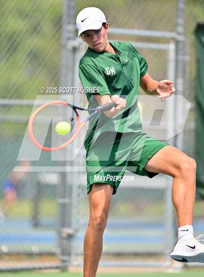 Thumbnail 2 in District 9AA Individual Tournament 2nd round photogallery.
