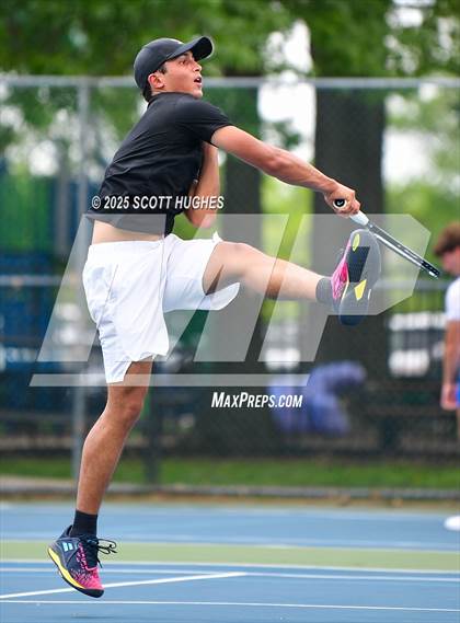 Thumbnail 2 in District 9AA Individual Tournament 2nd round photogallery.