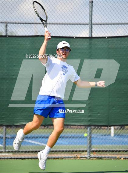 Thumbnail 1 in District 9AA Individual Tournament 2nd round photogallery.