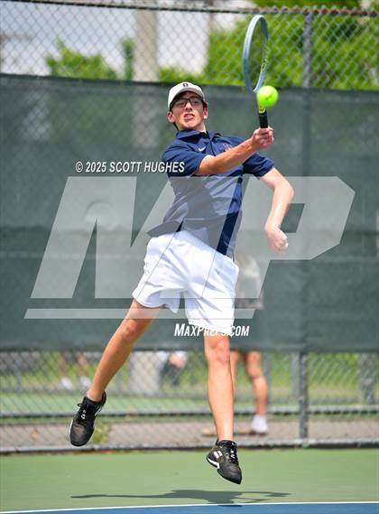 Thumbnail 2 in District 9AA Individual Tournament 2nd round photogallery.