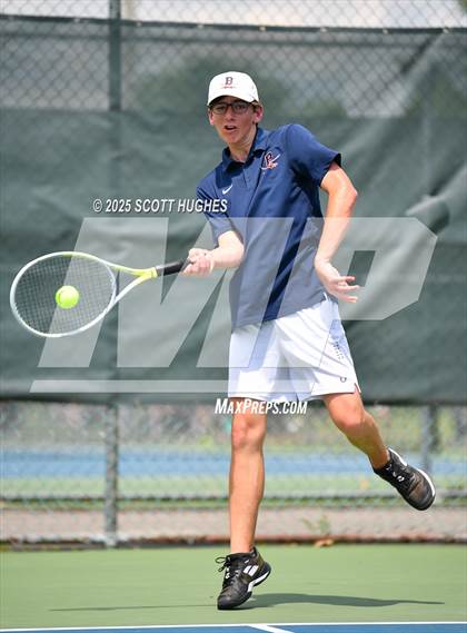 Thumbnail 2 in District 9AA Individual Tournament 2nd round photogallery.