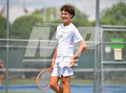 Thumbnail 1 in District 9AA Individual Tournament 2nd round photogallery.