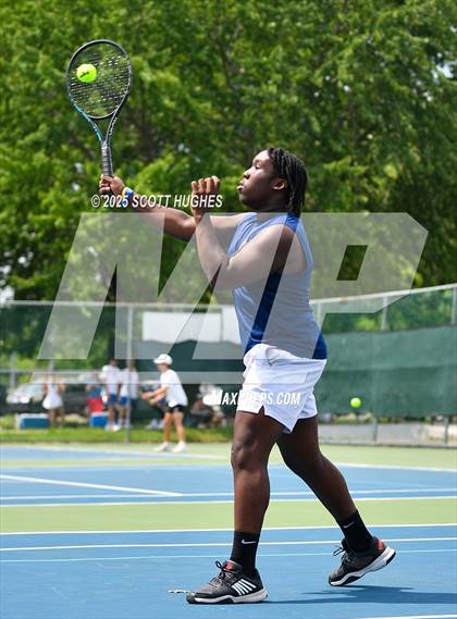 Thumbnail 2 in District 9AA Individual Tournament 2nd round photogallery.