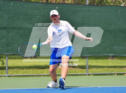 Thumbnail 2 in District 9AA Individual Tournament 2nd round photogallery.