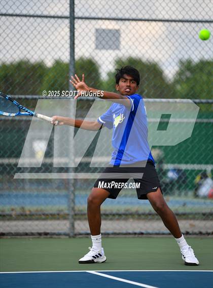 Thumbnail 3 in District 9AA Individual Tournament 2nd round photogallery.