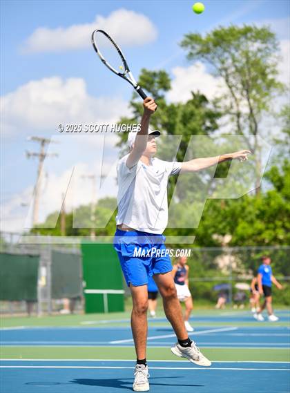 Thumbnail 2 in District 9AA Individual Tournament 2nd round photogallery.