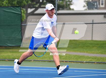 Thumbnail 2 in District 9AA Individual Tournament 2nd round photogallery.
