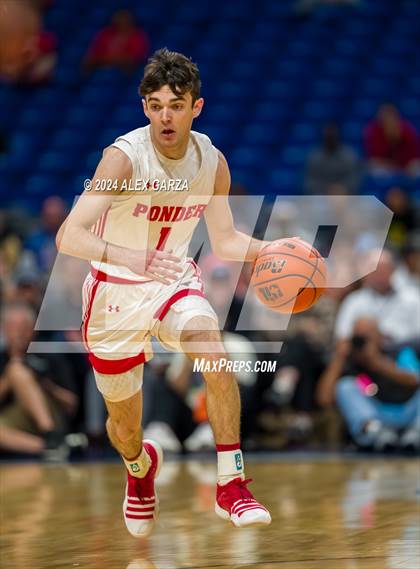 Thumbnail 2 in Ponder vs Hitchcock (UIL 3A Basketball Final) photogallery.