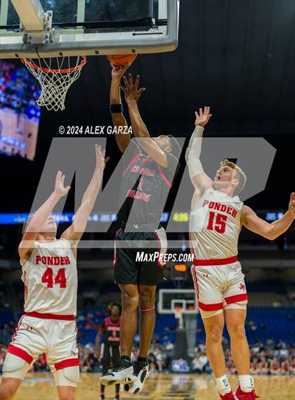 Thumbnail 3 in Ponder vs Hitchcock (UIL 3A Basketball Final) photogallery.