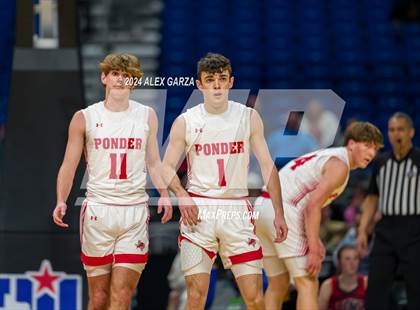 Thumbnail 1 in Ponder vs Hitchcock (UIL 3A Basketball Final) photogallery.