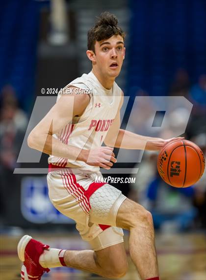Thumbnail 3 in Ponder vs Hitchcock (UIL 3A Basketball Final) photogallery.