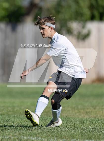 Thumbnail 1 in Middletown vs Technology photogallery.