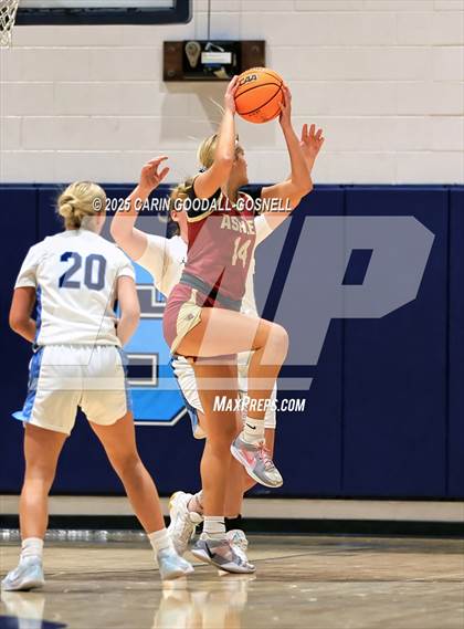 Thumbnail 2 in Ashley @ Swansboro photogallery.