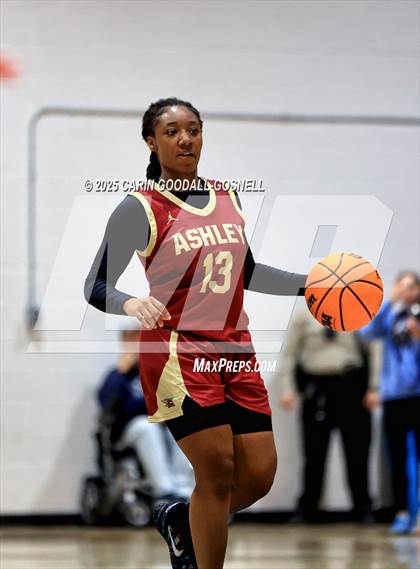 Thumbnail 1 in Ashley @ Swansboro photogallery.