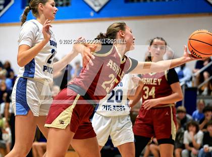 Thumbnail 3 in Ashley @ Swansboro photogallery.