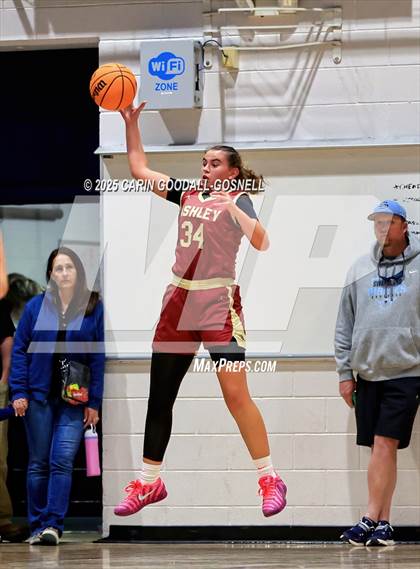 Thumbnail 1 in Ashley @ Swansboro photogallery.