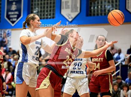 Thumbnail 2 in Ashley @ Swansboro photogallery.