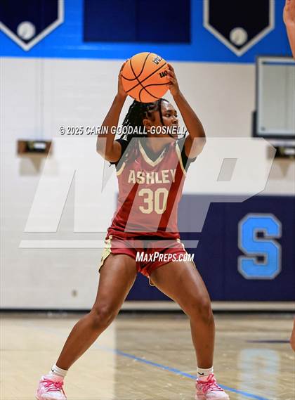 Thumbnail 1 in Ashley @ Swansboro photogallery.