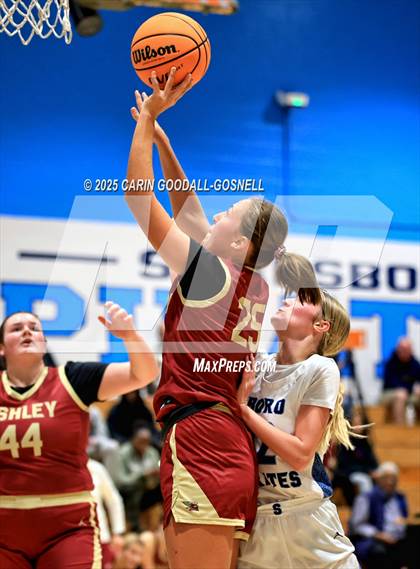 Thumbnail 2 in Ashley @ Swansboro photogallery.