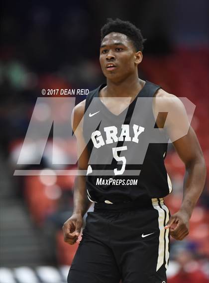 Thumbnail 1 in Gray Collegiate Academy vs. Kenwood (Chicago Elite Classic) photogallery.
