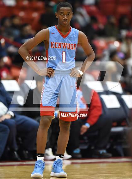 Thumbnail 3 in Gray Collegiate Academy vs. Kenwood (Chicago Elite Classic) photogallery.