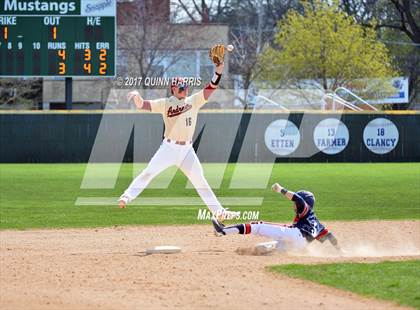 Thumbnail 3 in Andrean vs St Rita (Dolt Stevie's Way 219) photogallery.