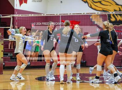 Thumbnail 3 in Gunter @ Whitesboro photogallery.