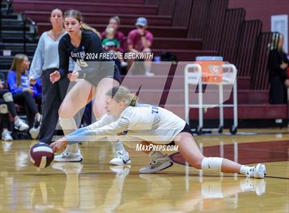 Thumbnail 2 in Gunter @ Whitesboro photogallery.